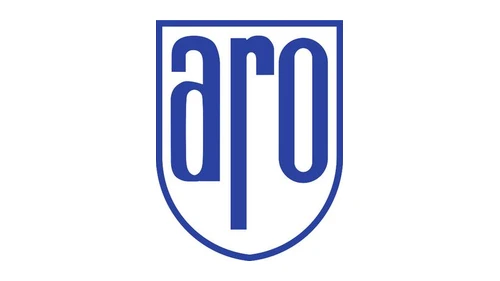 Логотип ARO 2003–2006 годов: белый щит с синим контуром и синими буквами aro