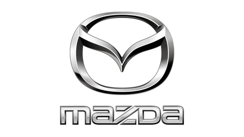 Логотип Mazda 2018 года: металлическая эмблема с крылатой M над надписью mazda с такой же металлической фактурой