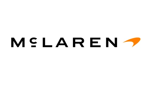 Новый логотип McLaren 2026 года: широкая надпись заглавными буквами со строчной c на линии и оранжевый Speedmark